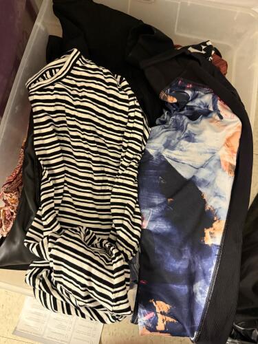 Mixed Lot Levi&rsquo;s Wrangler Volcom Denim Shorts Jackets Tops Sizes S-XL, Women&rsquo;s & Unisex Brands. Women's Costume - 17