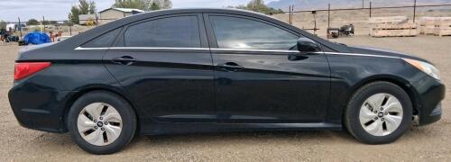 2014 Hyundai Sonata GLS Sedan, 143,851 Miles, Black Exterior, Gray Cloth Interior - 8